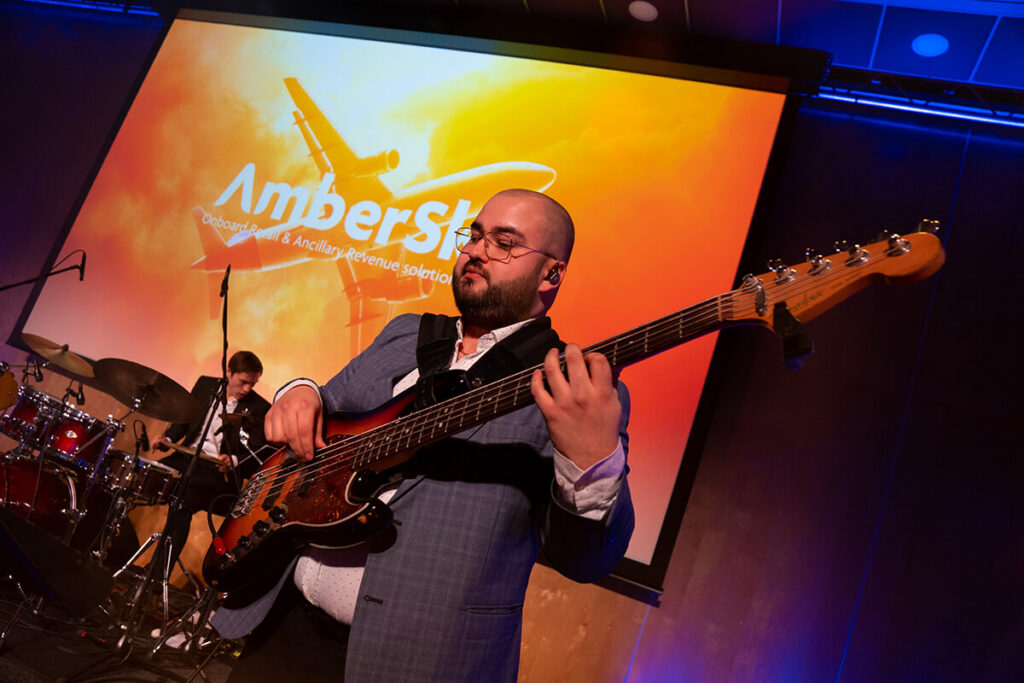 “Love Is in the Air” Dinner and Party