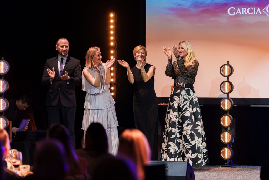 Gala Dinner by Garcia Carrion and Awards Night