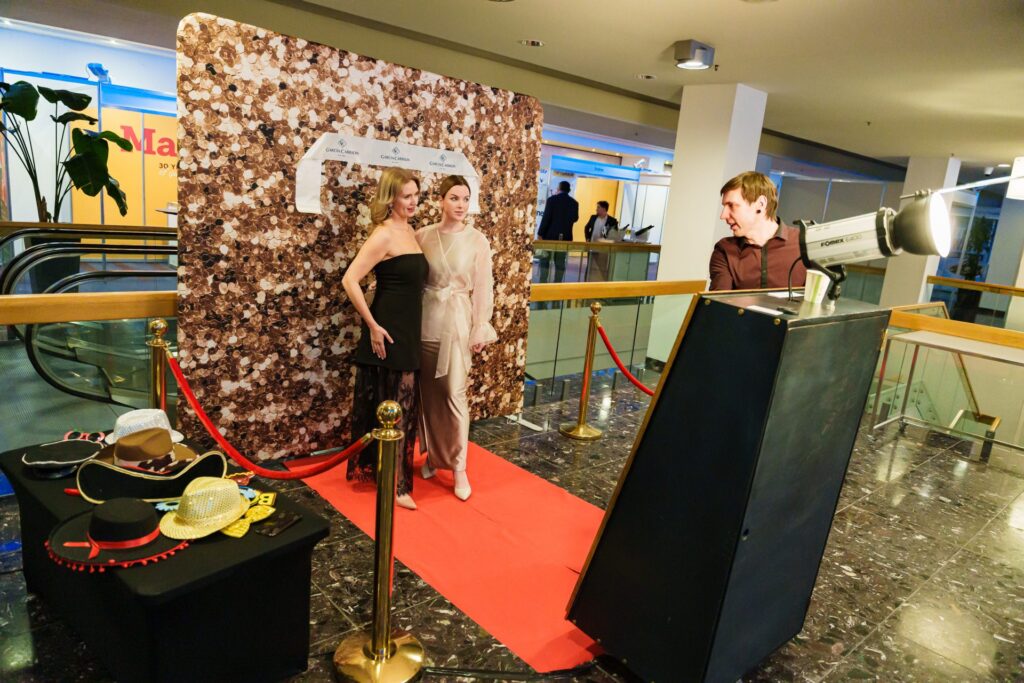 Gala Dinner by Garcia Carrion and Awards Night