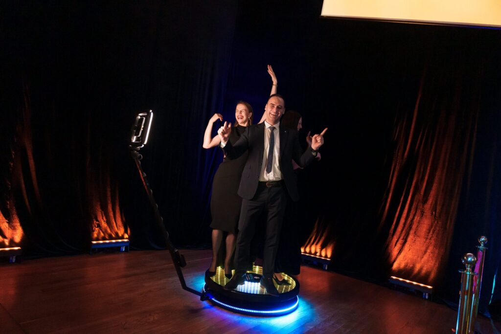 Gala Dinner by Garcia Carrion and Awards Night