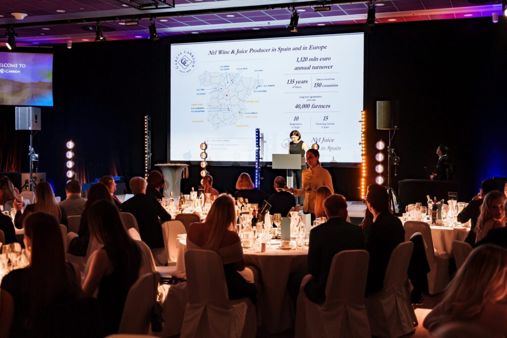 Gala Dinner by Garcia Carrion and Awards Night