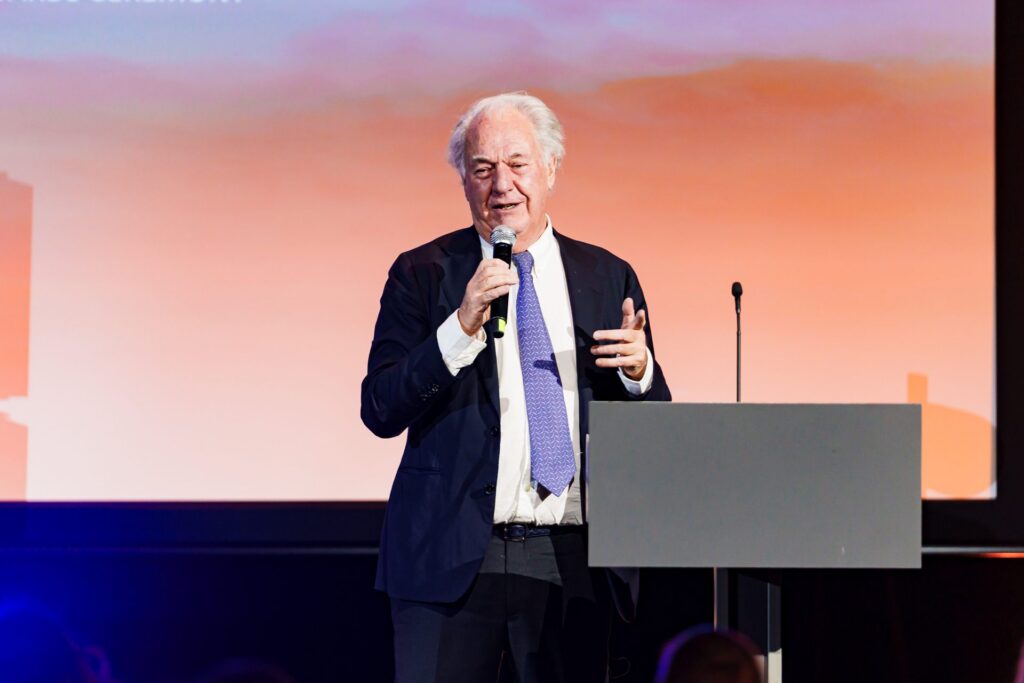 Gala Dinner by Garcia Carrion and Awards Night